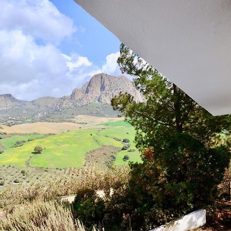 Cortijo Sylvestre Acomodação com café da manhã Ríogordo Exterior foto