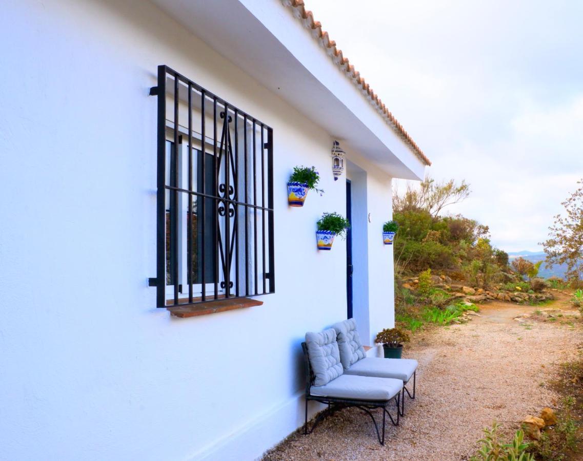 Cortijo Sylvestre Acomodação com café da manhã Ríogordo Exterior foto